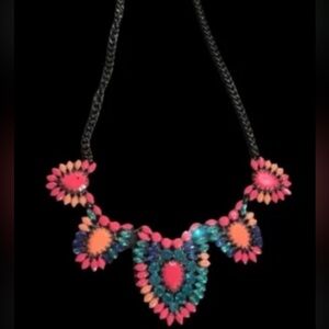 Stella & Dot Frida Retired Necklace Kahlo Colorful Rhinestone Bib‎ Statement 19”